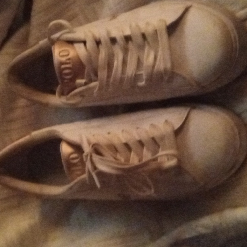 Polo deck shoes size 6 white & gold